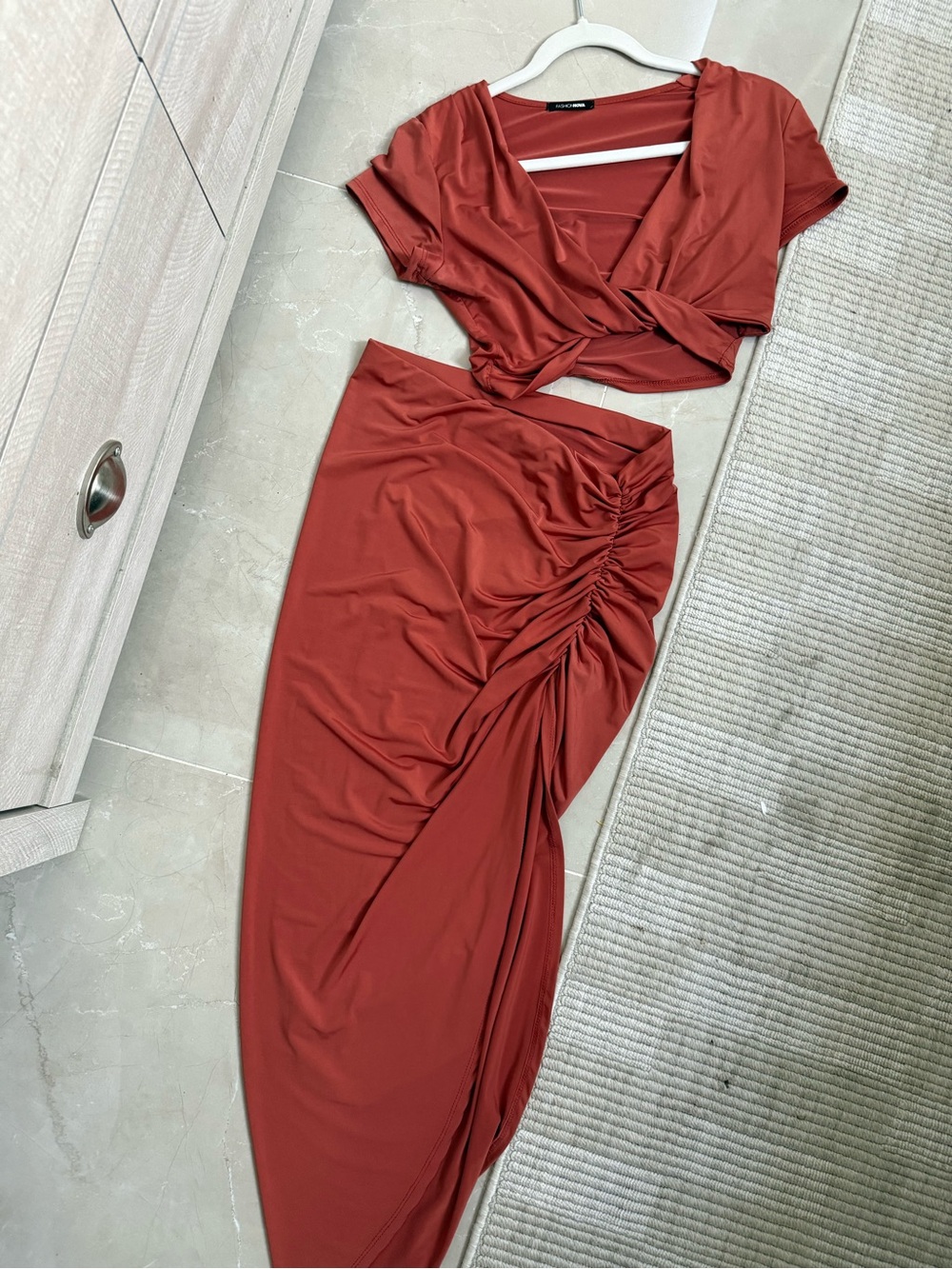 Rust Twist-Front Ruched Maxi Skirt Fashion Nova 2 piece set